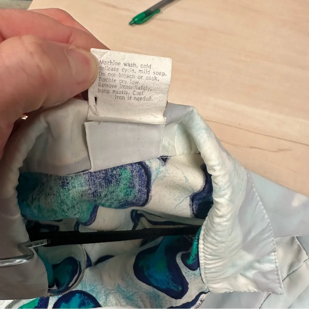 Vintage Napili Hawaiian windbreaker - Picture 7 of 12